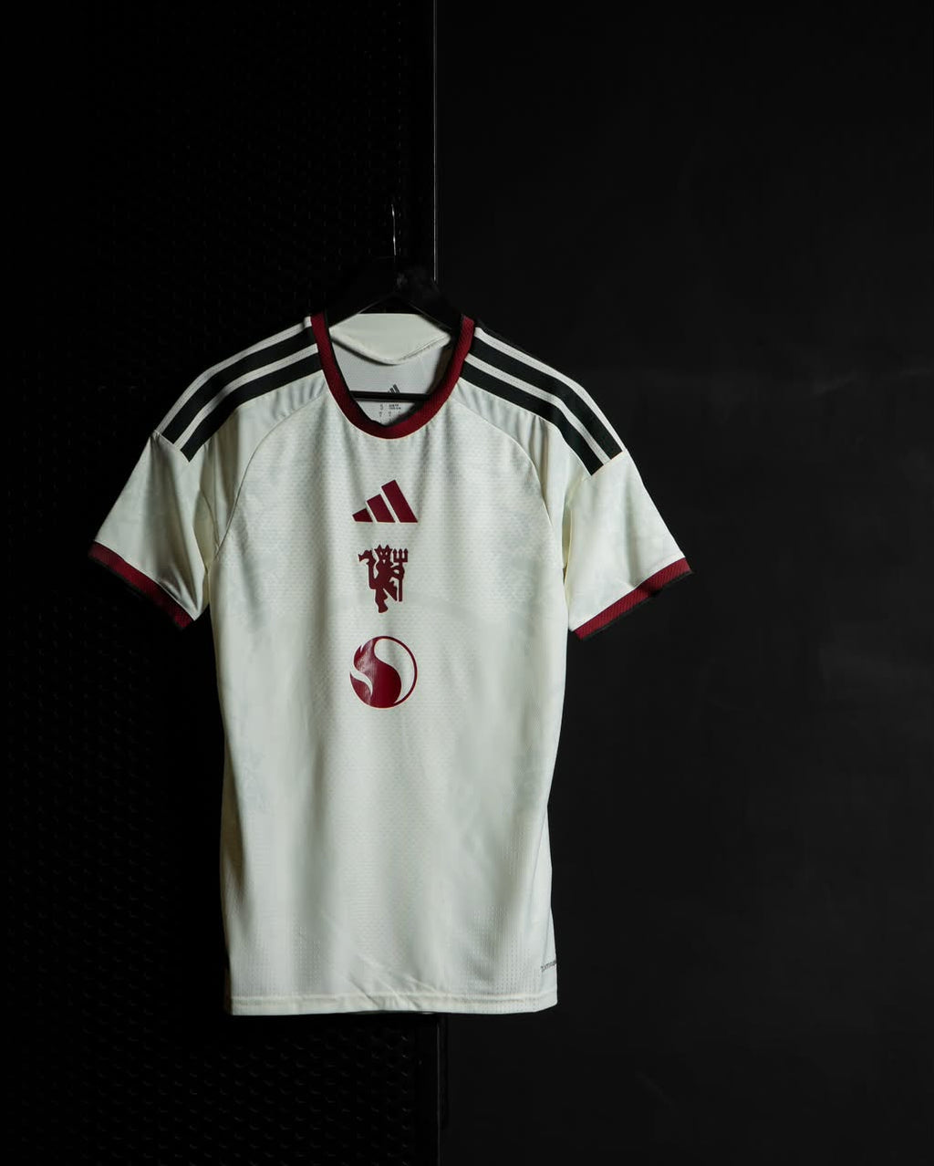 MANCHESTER UNITED 26/27 THIRD PLAYER VERSION JERSEY